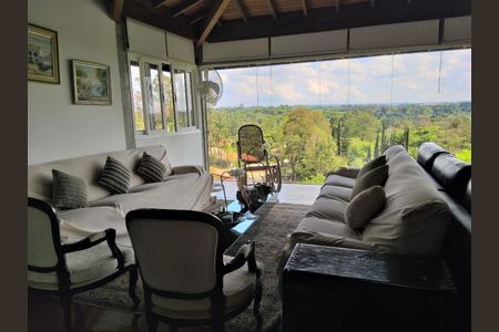 5_photo/94cf0074c5.4f48e483d4bcdc3b-ATLAS-b01b6142-1170-4cec-9df1-8cbff132ff8f.jpg de casa de condomínio à venda com 4 quartos, 800m² em Chácara dos Lagos, Carapicuíba