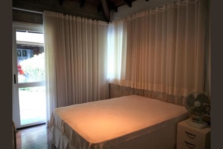 7_photo/94cf0074c5.4f48e483d4bcdc3b-ATLAS-c6df2091-7abd-41d7-852b-d46f1294cf5d.jpg de casa de condomínio à venda com 4 quartos, 800m² em Chácara dos Lagos, Carapicuíba