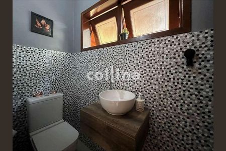 10_photo/94cf0074c5.ceff8192393c33de-ATLAS-7c89678e-e15d-4cad-b0cd-d902de2e9c9d.jpg de casa à venda com 4 quartos, 320m² em Chácara dos Lagos, Carapicuíba