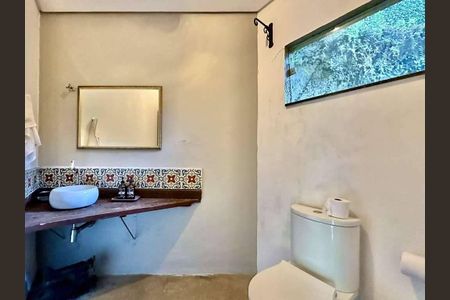 57_photo/94cf00751b.0fca3daec1aa15fd-ATLAS-7d3451d5-dfca-4741-8eb6-e34fca4e1ee9.jpg de casa de condomínio para alugar com 3 quartos, 355m² em Parque Silvino Pereira, Carapicuíba