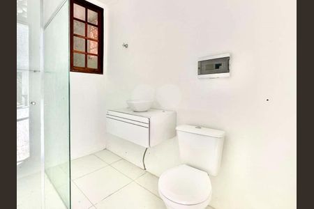 7_photo/94cf007535.fc3124ead6c5d417-ATLAS-02cc4df9-73e3-47e8-a5ed-e881d753dc3e.jpg de casa de condomínio à venda com 4 quartos, 345m² em Chácara dos Lagos, Carapicuíba