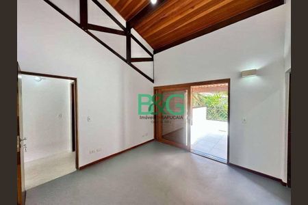 18_photo/94cf007535.fc3124ead6c5d417-ATLAS-e5c9fc82-4722-49b9-8ebe-9b2d568423d6.jpg de casa de condomínio à venda com 4 quartos, 345m² em Chácara dos Lagos, Carapicuíba