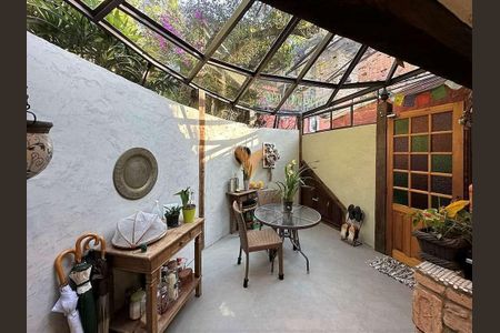 18_photo/94cf00758b.b8c16ede3a7f436c-ATLAS-69889c9c-4e9e-46a2-a0cf-fd3e06e1a002.jpg de casa à venda com 5 quartos, 334m² em Chácara Eliana, Cotia