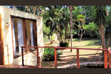 7_photo/94cf00758b.cda01c5f2bf1a0d1-ATLAS-66312745-bc4c-43d1-8c83-051c9230d666.jpg de casa à venda com 3 quartos, 430m² em Parque Silvino Pereira, Cotia