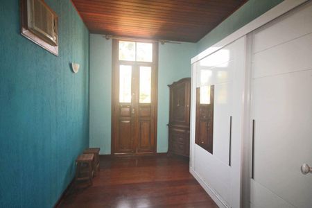 26_photo/94cf00758b.cda01c5f2bf1a0d1-ATLAS-eb743dba-2e25-46b0-a088-0e2b3cd66c66.jpg de casa à venda com 3 quartos, 430m² em Parque Silvino Pereira, Cotia