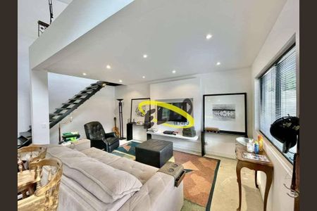 4_photo/94cf00758f.7e2ea02b9085bf9d-ATLAS-2ae26390-fa4e-455c-b4ef-4656b4d3693f.jpg de casa à venda com 3 quartos, 277m² em Vila Santo Antonio de Carapicuiba, Cotia