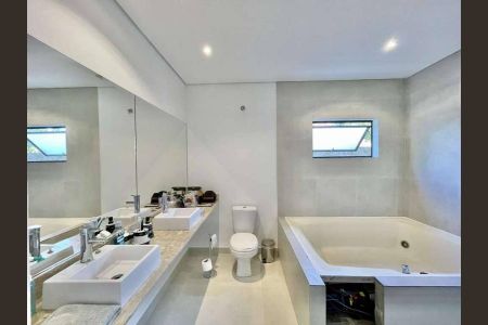 5_photo/94cf00758f.7e2ea02b9085bf9d-ATLAS-2b714c75-ba07-4332-93cc-5ccc3572eebb.jpg de casa à venda com 3 quartos, 277m² em Vila Santo Antonio de Carapicuiba, Cotia