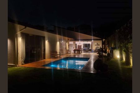 6_photo/94cf00758f.7e2ea02b9085bf9d-ATLAS-356e5ae0-a111-4f37-bf6c-ba2890dd5710.jpg de casa à venda com 3 quartos, 277m² em Vila Santo Antonio de Carapicuiba, Cotia