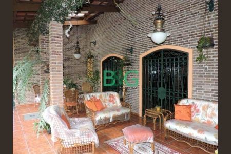 3_photo/94cf007609.ae6c0d4ae2e822c2-ATLAS-04ee5141-b1ca-47f6-b2d7-0f60dc95aea2.jpg de casa à venda com 4 quartos, 1150m² em Vila Santo Antonio de Carapicuiba, Cotia