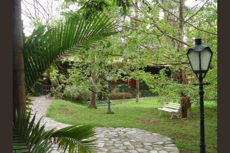 10_photo/94cf007609.ae6c0d4ae2e822c2-ATLAS-b925b238-da7e-4a16-920e-4b8ba096f179.jpg de casa à venda com 4 quartos, 1150m² em Vila Santo Antonio de Carapicuiba, Cotia