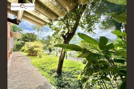 3_photo/94cf007611.786ced69833e2489-ATLAS-1b8e5a1b-71ed-4501-a8e5-e17262eb6ae8.jpg de casa à venda com 4 quartos, 218m² em Vila Santo Antonio de Carapicuiba, Cotia