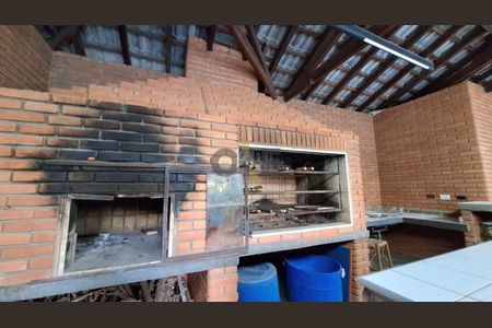 99_photo/94cf007611.9f73e101bd22bb98-ATLAS-22c2ad6b-a302-4731-b641-c8b9585feecd.jpg de casa para alugar com 4 quartos, 960m² em Vila Santo Antonio de Carapicuiba, Cotia