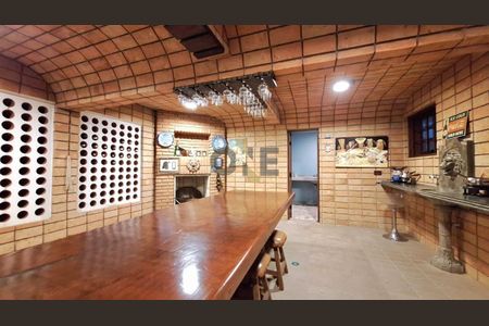 43_photo/94cf007611.9f73e101bd22bb98-ATLAS-acb9698e-5ddd-4342-bc02-c1a30e9e3fc3.jpg de casa para alugar com 4 quartos, 960m² em Vila Santo Antonio de Carapicuiba, Cotia