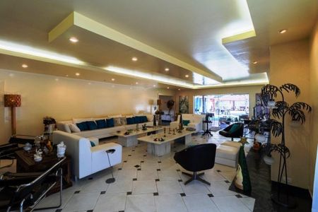 3_photo/94cf00765d.5d0fc8648d64f8b7-ATLAS-27a61774-314f-4223-8e99-e4be3da77c95.jpg de casa à venda com 4 quartos, 1000m² em Parque Silvino Pereira, Cotia