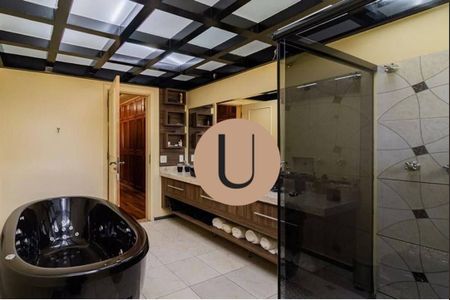 8_photo/94cf00765d.5d0fc8648d64f8b7-ATLAS-41220085-7a61-4d49-bb97-7d9bb52cb30f.jpg de casa à venda com 4 quartos, 1055m² em Parque Silvino Pereira, Cotia