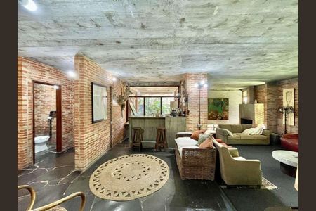 15_photo/94cf007675.cd6912d4e48c45dd-ATLAS-6df57eab-395e-4c74-90ec-a9cf4b50b741.jpg de casa à venda com 3 quartos, 243m² em Chácara Eliana, Cotia