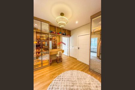 44_photo/94cf0076b5.93b8fa184532727f-ATLAS-2a2bb177-5c8c-4fb8-9b2f-6c7a0bfb7435.jpg de casa de condomínio à venda com 4 quartos, 549m² em Chácara dos Lagos, Carapicuíba