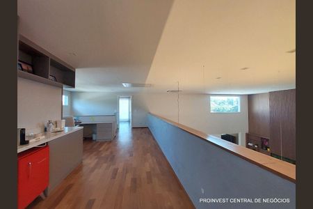 26_photo/94cf00772f.3714cccd63f8fe2d-ATLAS-e177d42b-5734-44a7-a48c-ed7de6b9969e.jpg de casa de condomínio à venda com 3 quartos, 612m² em Chácara dos Lagos, Carapicuíba