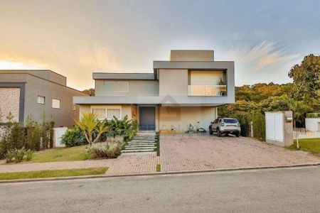 6_photo/94cf007a0f.01df1c19777e84fc-ATLAS-869d954f-cba5-4f96-9db2-a97352224824.jpg de casa de condomínio à venda com 3 quartos, 600m² em Vila Dirce, Carapicuíba