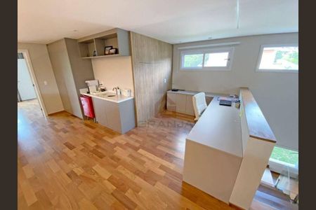 2_photo/94cf007a0f.01df1c19777e84fc-ATLAS-b724fc16-d8d0-4609-bd3c-15ab88dd40ea.jpg de casa de condomínio à venda com 3 quartos, 600m² em Vila Dirce, Carapicuíba