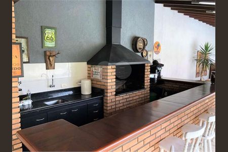 34_photo/94cf007ac3.4f0f11c8b1d619b9-ATLAS-371bb95e-6c3e-4d27-abf9-dca1eea6e0df.jpg de casa de condomínio à venda com 4 quartos, 1000m² em Recanto Impla, Carapicuíba