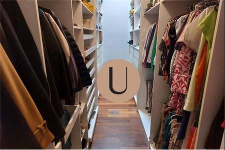 12_photo/94cf007ad5.e62a1d1e6ca4782b-ATLAS-77f4caf6-d2b5-48b6-baff-7c98e08aa27d.jpg de casa à venda com 4 quartos, 350m² em Recanto Impla, Carapicuíba