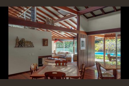 3_photo/94cf007b51.5b63f18bcccc212e-ATLAS-5128b1fb-b5f3-48af-85aa-b317cf2d0c62.jpg de casa de condomínio à venda com 3 quartos, 274m² em Recanto Impla, Carapicuíba