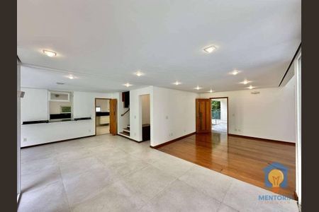 17_photo/94cf007b53.2008f600ea595daf-ATLAS-7814e9ce-c43e-4169-8e18-0cb20472f5ec.jpg de casa de condomínio à venda com 4 quartos, 297m² em Recanto Impla, Carapicuíba