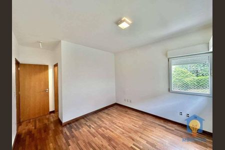 42_photo/94cf007b53.2008f600ea595daf-ATLAS-bd740d01-95da-47e5-b42a-986c8363abce.jpg de casa de condomínio à venda com 4 quartos, 297m² em Recanto Impla, Carapicuíba