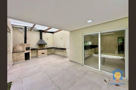 50_photo/94cf007b53.2008f600ea595daf-ATLAS-dd1e3bd8-e81e-4eef-a7be-51ca09855279.jpg de casa de condomínio à venda com 4 quartos, 297m² em Recanto Impla, Carapicuíba