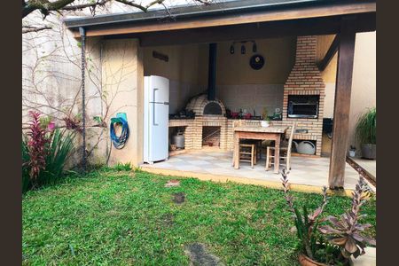 30_photo/94cf007bbb.ceff8192393c33de-ATLAS-71b0d0ab-4eaa-4d8d-a9ab-511067241d33.jpg de casa à venda com 3 quartos, 140m² em Parque Silvino Pereira, Cotia