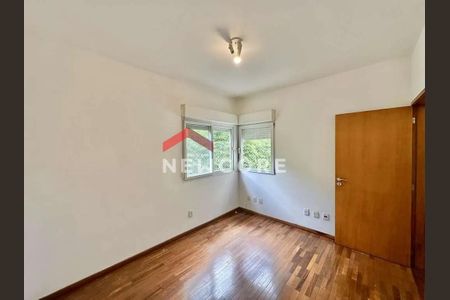 8_photo/94cf007ca9.93b8fa184532727f-ATLAS-2fe2b8d8-2531-4da4-a728-572f6ed95b70.jpg de casa de condomínio à venda com 5 quartos, 297m² em Recanto Impla, Carapicuíba