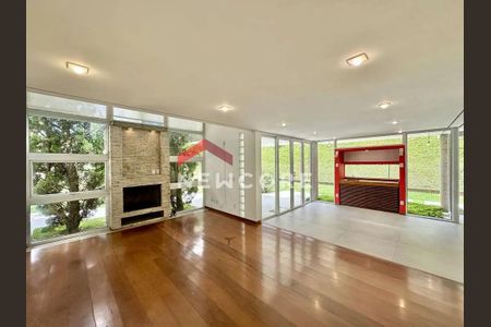 11_photo/94cf007ca9.93b8fa184532727f-ATLAS-39f2dd3e-eab3-4d8a-92d4-b79ba0ca9c8d.jpg de casa de condomínio à venda com 5 quartos, 297m² em Recanto Impla, Carapicuíba