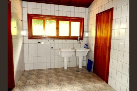 10_photo/94cf007ce5.cb6db85c7f4bbc3f-ATLAS-47b44e2b-ae2a-4cd7-b1bd-8560fe417737.jpg de casa à venda com 5 quartos, 500m² em Granja Viana II, Cotia