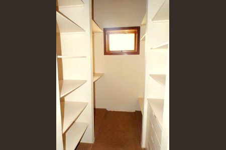 28_photo/94cf007ce5.cb6db85c7f4bbc3f-ATLAS-7db452b8-8f61-433e-8a8d-8587aca2f0bb.jpg de casa à venda com 5 quartos, 500m² em Granja Viana II, Cotia