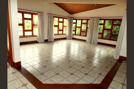 15_photo/94cf007ce5.cb6db85c7f4bbc3f-ATLAS-839b357a-e4eb-46d1-81ff-53d7bb2e8b8e.jpg de casa à venda com 5 quartos, 500m² em Granja Viana II, Cotia