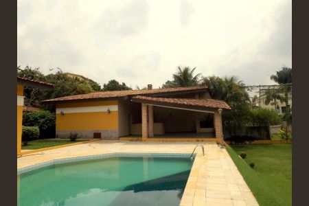 38_photo/94cf007ce5.cb6db85c7f4bbc3f-ATLAS-e49d9ca9-c877-475f-b9e9-89e38227f3a6.jpg de casa à venda com 5 quartos, 500m² em Granja Viana II, Cotia