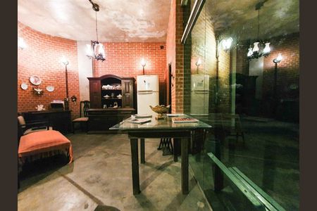 8_photo/94cf007cfd.4afb21619323f0d8-ATLAS-bbc6b8d6-4baf-4db1-a383-dec268b6f907.jpg de casa de condomínio à venda com 3 quartos, 220m² em Granja Viana II, Cotia