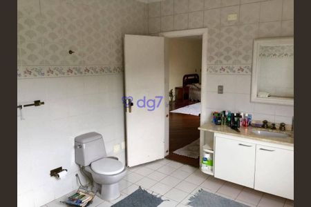 24_photo/94cf007d13.9c5a8d74db8d7fa8-ATLAS-5d39fbf2-09d0-47e5-a8b0-1e466daf1f25.jpg de casa à venda com 4 quartos, 700m² em Granja Viana II, Cotia