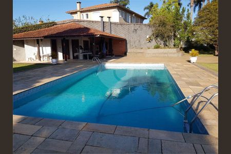 7_photo/94cf007d17.be4db64ed3ab3ee6-ATLAS-42f70f81-9547-4e16-b5aa-6bb8ad867588.jpg de casa de condomínio para alugar com 4 quartos, 700m² em Granja Viana II, Cotia
