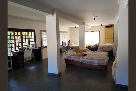 31_photo/94cf007d17.be4db64ed3ab3ee6-ATLAS-b7895f6f-0237-4b76-8b95-edb4bbb4f5d5.jpg de casa de condomínio à venda com 4 quartos, 700m² em Granja Viana II, Cotia