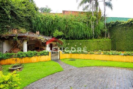 3_photo/94cf007d51.51e9d72e285c0521-ATLAS-5b4533ce-9ae0-4581-9edc-dc9fc3ff7e57.jpg de casa de condomínio à venda com 4 quartos, 482m² em Granja Viana II, Cotia