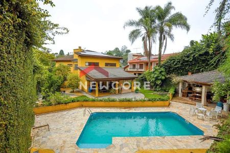 9_photo/94cf007d51.51e9d72e285c0521-ATLAS-79944b75-4d46-4750-bbf8-9f79794edaac.jpg de casa de condomínio à venda com 4 quartos, 482m² em Granja Viana II, Cotia