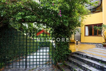 27_photo/94cf007d51.51e9d72e285c0521-ATLAS-c63e19b4-c9b3-4414-9d06-27063283d1c8.jpg de casa de condomínio à venda com 4 quartos, 482m² em Granja Viana II, Cotia