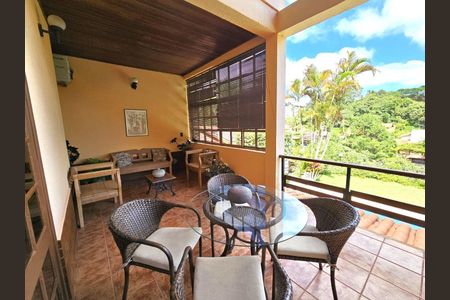 11_photo/94cf007d6d.6599aa42b71a6f37-ATLAS-57c15afc-4ab1-4e96-acf4-af26660adc46.jpg de casa à venda com 3 quartos, 550m² em Granja Viana II, Cotia