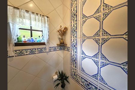 20_photo/94cf007d6d.6599aa42b71a6f37-ATLAS-d4a69ec5-1418-4802-943a-3b070ee5d931.jpg de casa à venda com 3 quartos, 550m² em Granja Viana II, Cotia