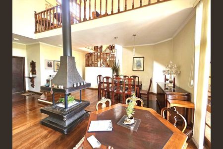 7_photo/94cf007d6d.6599aa42b71a6f37-ATLAS-e008e265-f9cc-4123-ae5f-48bb2f443a60.jpg de casa à venda com 3 quartos, 550m² em Granja Viana II, Cotia