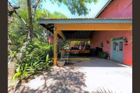 3_photo/94cf007d77.38b2e85bf3e28a1f-ATLAS-05d44b6c-4de3-47d6-a90f-1df7d016fe5f.jpg de casa à venda com 5 quartos, 551m² em Granja Viana II, Cotia