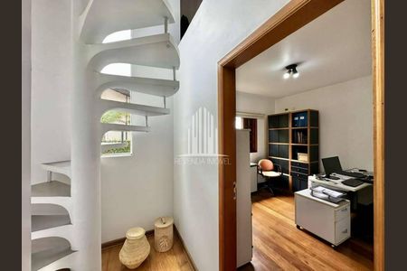 5_photo/94cf007d87.274e439e6c51ed3b-ATLAS-d9921292-b01a-4e5d-8ce2-3dd87c40e850.jpg de casa à venda com 4 quartos, 423m² em São Paulo II, Cotia