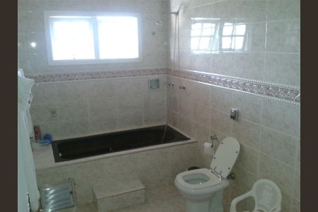 9_photo/94cf007e4b.8a706a3c1c8a5b40-ATLAS-8c5c3110-e04a-41ec-83fc-0ff197718644.jpg de casa de condomínio à venda com 5 quartos, 620m² em Granja Viana II, Cotia